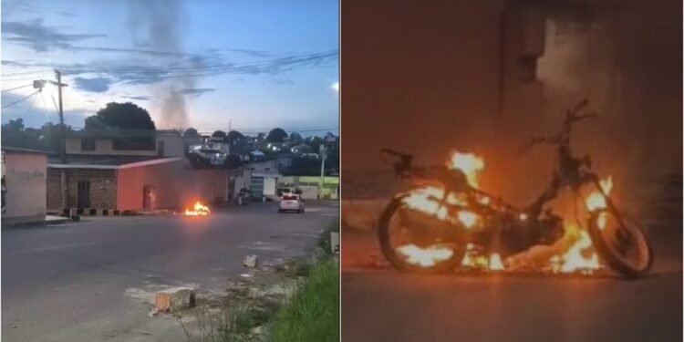 Motocicleta incendeia no bairro Cidade Nova 2