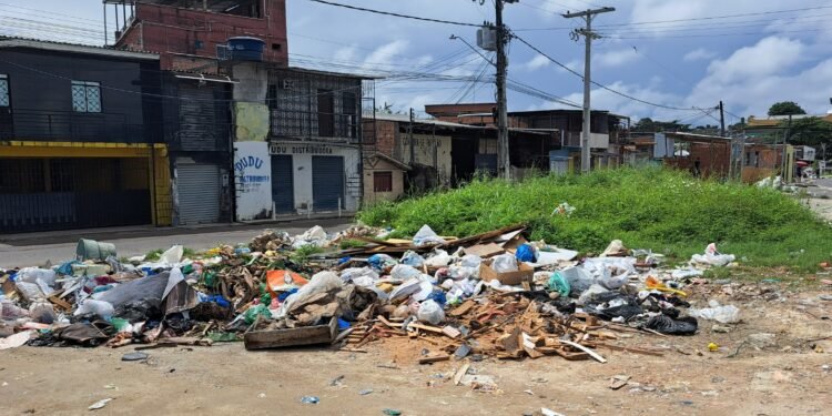 Fala Manaus: comerciantes relatam ‘abandono total’ no Manoa e descaso com a limpeza pública