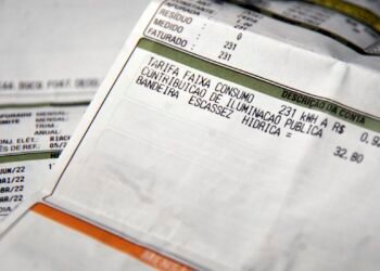 Aneel divulga calendário para anúncio de bandeiras tarifárias em 2026