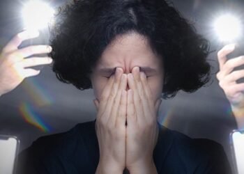 Excesso de estímulos visuais podem agravar quadros de sofrimento emocional