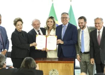 Governo federal vai construir primeiro hospital inteligente do SUS