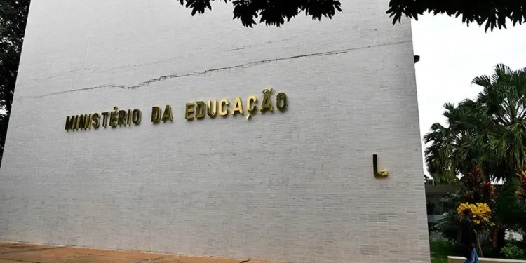 Sede do Ministério da Educação na Esplanada dos Ministérios (Foto: Reprodução/Agência Senado)