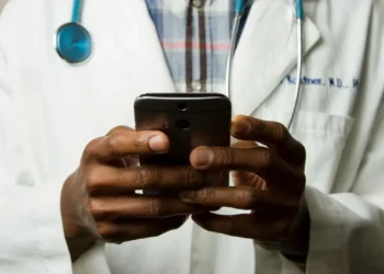 Governo quer que Enamed seja exame de proficiência para médicos