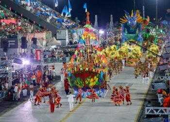 A Grande Família é Campeã do Carnaval de Manaus 2026
