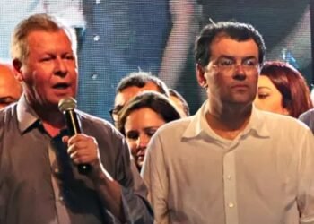 Arthur Neto admite conversa com o MDB e pode trocar de partido para se eleger deputado federal