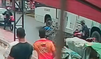 Motociclista fica ferido após ser atingido por ônibus na zona Norte de Manaus