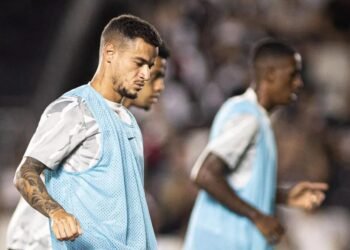 Coutinho se pronuncia após saída do Vasco da Gama