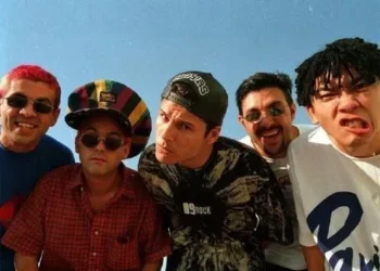 Corpos dos cinco Mamonas Assassinas serão exumados quase 30 anos após acidente