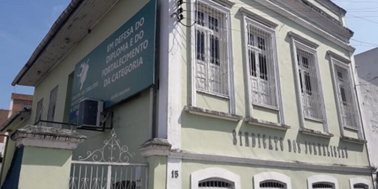 SINJOR-AM e FENAJ repudiam jornalismo sensacionalista que explora sofrimento humano