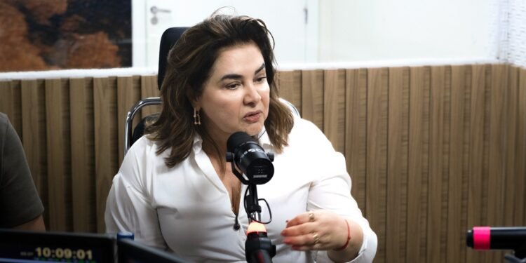 Maria do Carmo critica postura ‘água morna’ e ‘oportunista’ de David Almeida e projeta as eleições de 2026