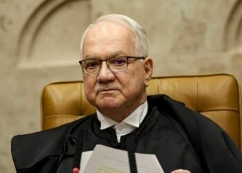 Fachin cancela reunião para discutir Código de Ética do STF