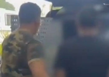 Momento da prisão do suspeito (Foto: Divulgação/DIP-Manacapuru)