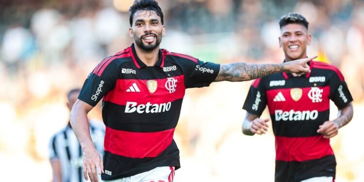 Paquetá desencanta, Flamengo vence Botafogo e vai à semi do Carioca