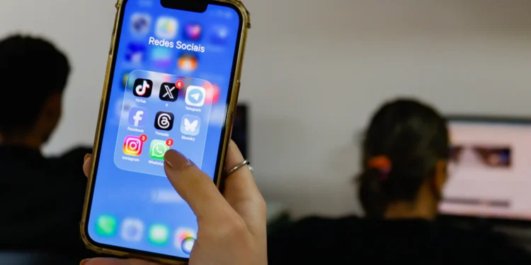 Advogada orienta sobre como se proteger de crimes digitais no carnaval