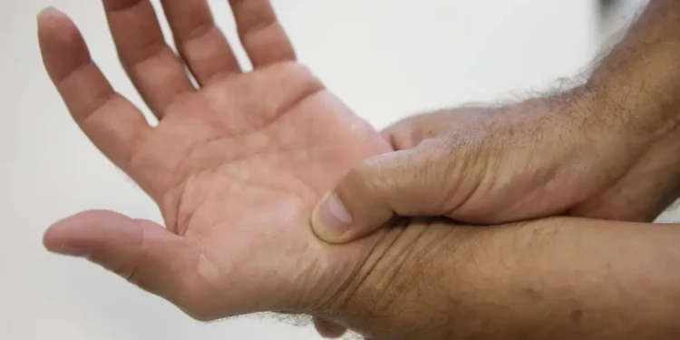 Novas diretrizes ampliam o tratamento de fibromialgia pelo SUS