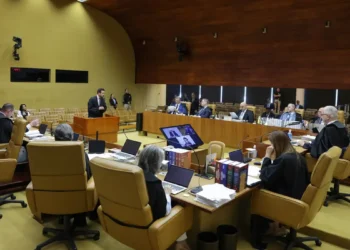 STF forma maioria contra prorrogação da CPMI do INSS