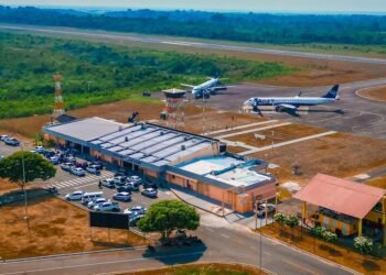 Aeroporto Júlio Belém em Parintins