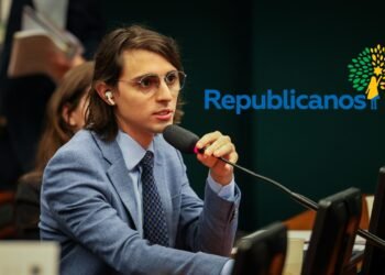 Amom Mandel oficializa filiação ao Republicanos sob liderança de Silas Câmara