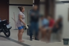 Mãe agride filho dentro de delegacia após adolescente ser apreendido por roubo de carro