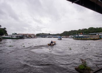 Subida dos rios provoca situação de emergência em municípios do Amazonas