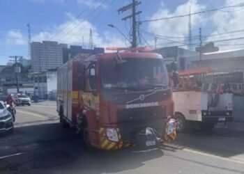 Princípio de incêndio em clínica causa susto em pacientes e funcionários em Manaus