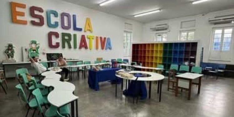 Professores denunciam falta de ar-condicionado no Instituto de Educação do Amazonas