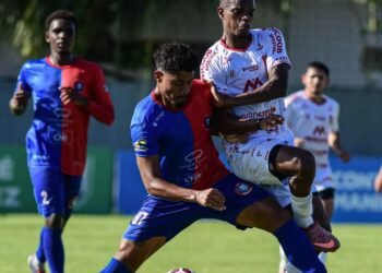 Parintins vence Princesa em casa e se classifica para as semis do returno do Barezão