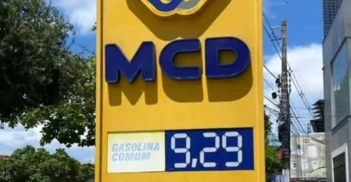 Preço nos postos de combustíveis em Parintins - (Foto: Divulgação/Internet)