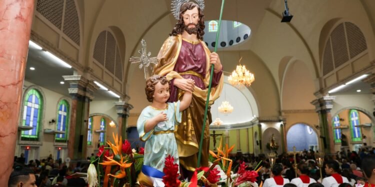 Santuário Arquidiocesano São José celebra o seu padroeiro com novenas e procissão