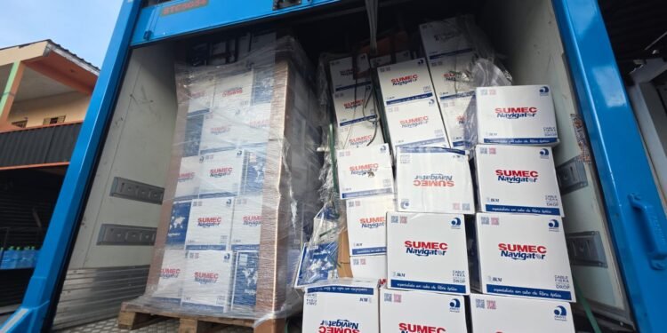 Carga de 12 toneladas desviada em golpe é recuperada e três são levados para depor em Manaus