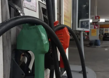 Diesel tipo A terá reajuste nas distribuidoras a partir deste sábado