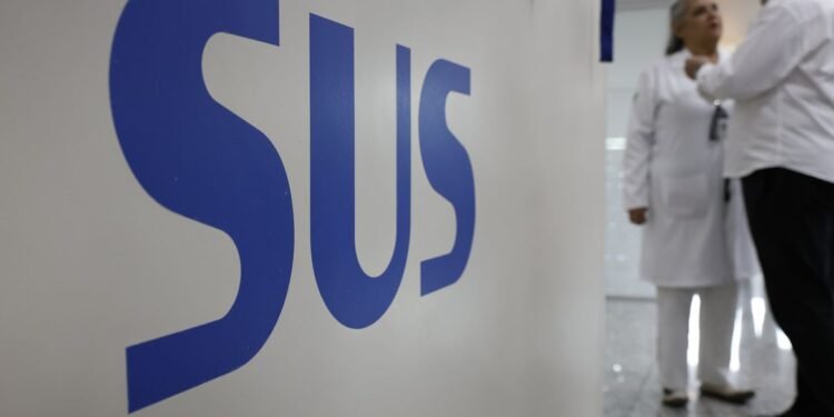 SUS: mulheres vítimas de violência terão acesso a reconstrução dental