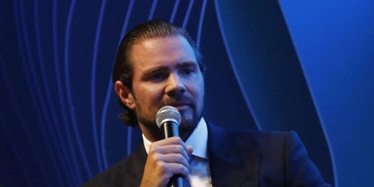 Justiça mantém prisão de Vorcaro e cunhado em audiência de custódia