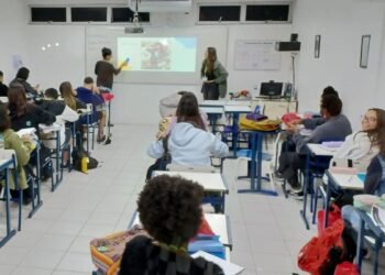 Número de alunos de ensino superior aumenta em 2023 e 2024