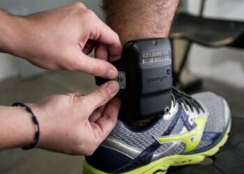 Senado aprova uso imediato de tornozeleira por agressor de mulher