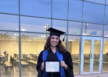 Brasileira vence concurso internacional de biologia quântica