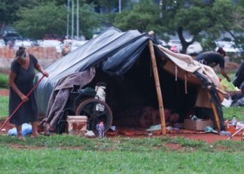 IBGE anuncia primeiro censo da população em situação de rua para 2028