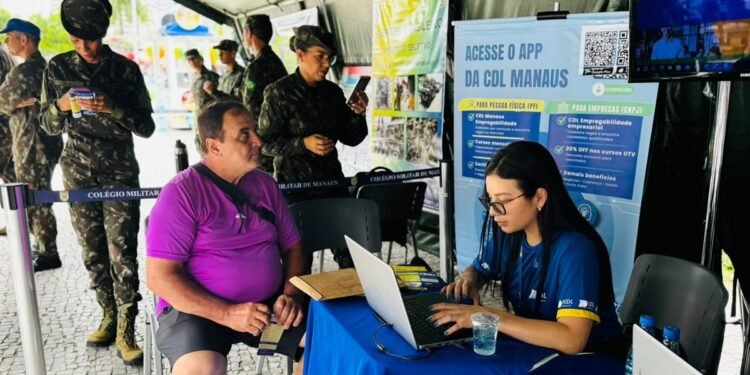 Exército promove ação social com atendimentos gratuitos em Manaus