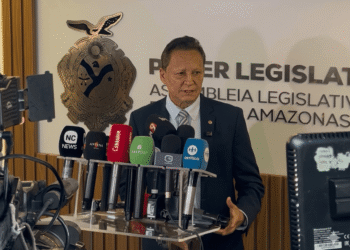 Adjuto Afonso Aleam (1)