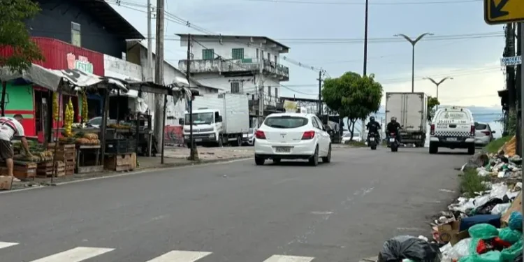 Adolescentes são atropeladas