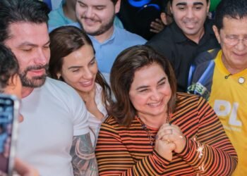 Professora Maria do Carmo celebra um ano de filiação