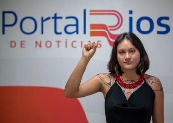 Tainara Kambeba: jovem liderança indígena transforma comunicação em luta e resistência no Amazonas