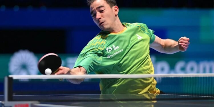 Hugo Calderano leva bronze na Copa do Mundo de Tênis de Mesa e faz história de novo
