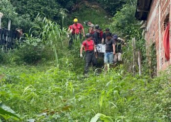 Pedreiro desaparecido é encontrado morto em cova rasa na zona Norte de Manaus