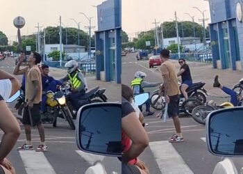 Motociclistas colidem após se distraírem com malabarista no AM