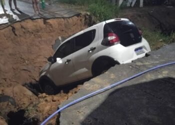 carro-cratera-manaus