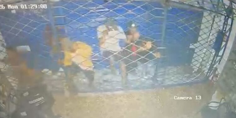 Loja náutica é alvo de furto coletivo com pelo menos 20 envolvidos no Centro de Manaus