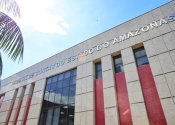 Reforma no TCE-AM abre brecha para reeleição ilimitada da presidência, mais cargos e julgamento virtual