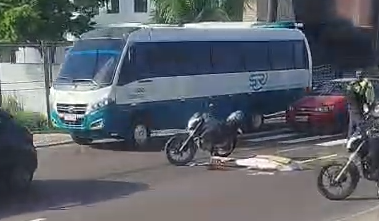 Idosa morre atropelada na faixa de pedestre por motociclista sem CNH na zona Leste de Manaus