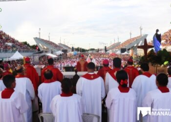 Pentecostes deve reunir 80 mil fiéis no Sambódromo de Manaus neste domingo